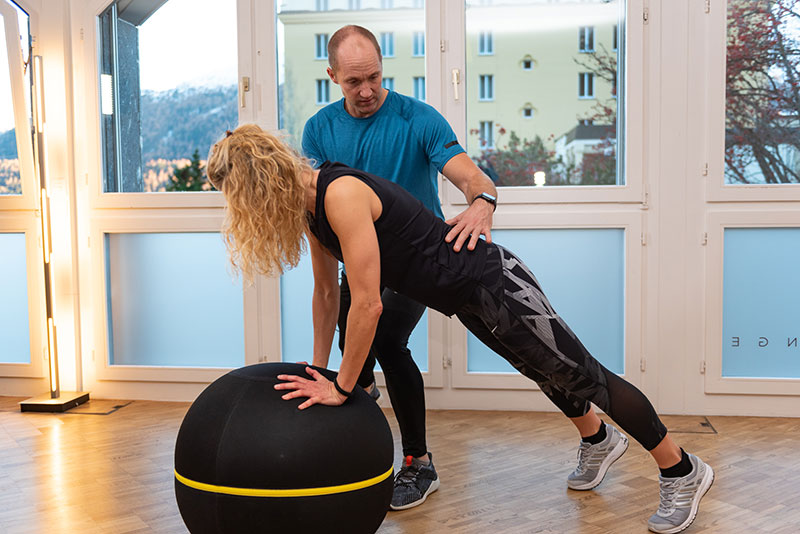 Personal Training in VIVIS Health Lounge in St. Moritz
